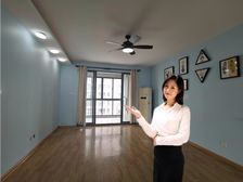 带产权车位,06年品质小区,电梯小高层,南北通三房,诚意出售