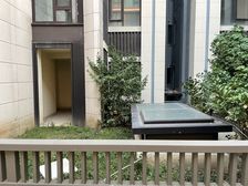 龙湖九里晴川别墅 中叠 带北院 看房方便