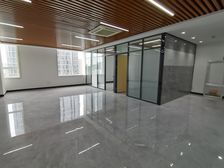 舜泰广场1.2元一口价,装修人见人爱,格局合理,办公舒服