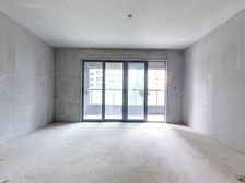 新上优质房源 性价比一套 万科物业 公建化外立面