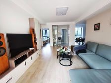 瑶成湾花园,采光房,精装2年,南北两房,电梯房,可拎包入住