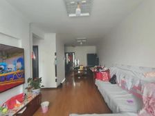 南海家园六里 南北 婚房 89平米 338万