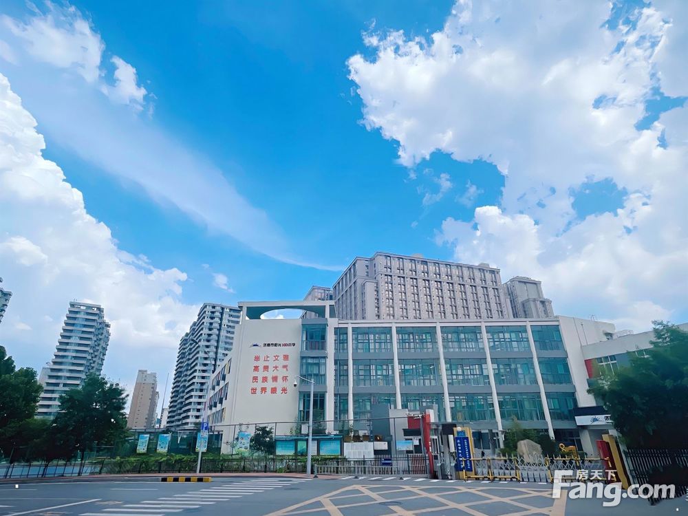 小区相关图