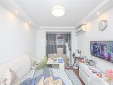 精装修一室,采光好,看房有钥匙,满五W一