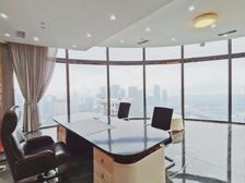 高楼林立CBD丨精装修配套齐全丨正对电梯丨通用万达金地