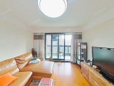 金桥瑞仕花园 2室2厅1卫 精装修 1350万元