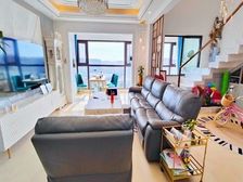 一圈都是自己家露台。二层全送,送产权车位,全屋定制,移民诚售