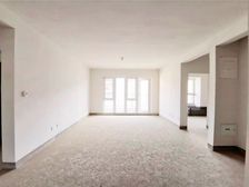 花园洋房 视野开阔 四叶草户型 诚心出售