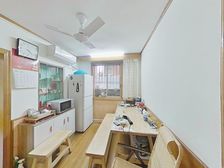 新上双南双天井,7号芳华路口两房,满五年业主诚意出售,预约