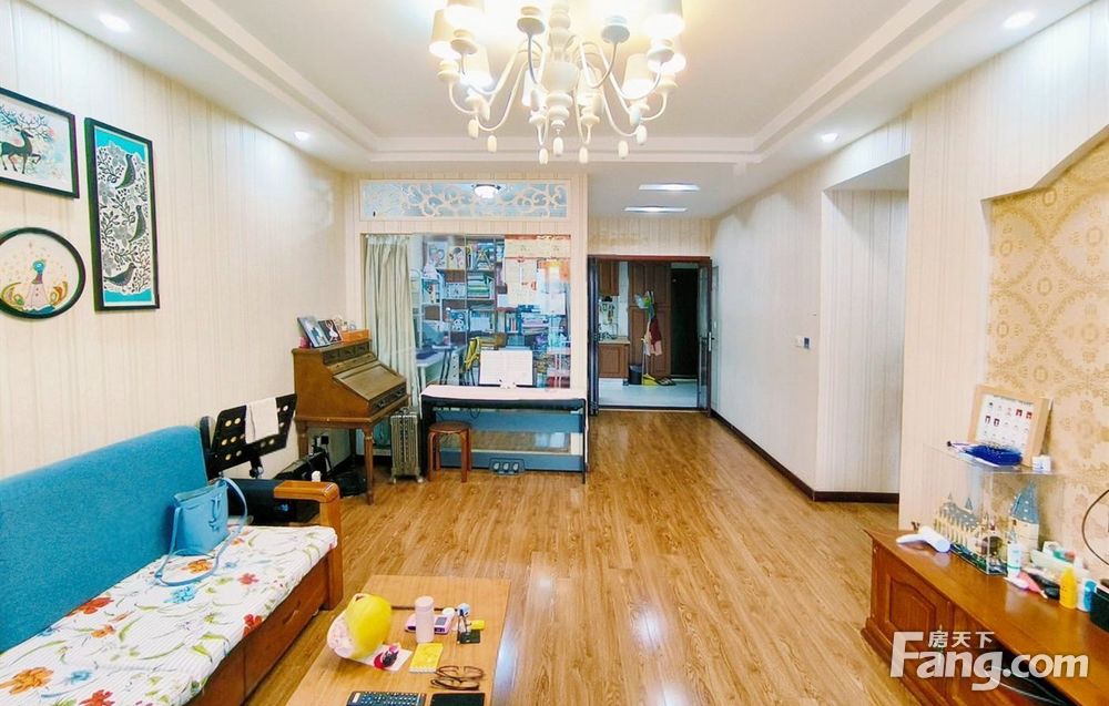 半山公馆 2室2厅2卫 精装修 90万元