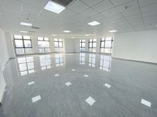 免租2个月 堰桥国坤华科精装280平边套 落地窗视野好随时看