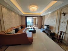 豪华装修 电梯房 朝南 4室2厅 房东急置换 诚意买房