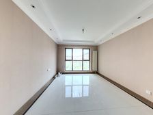 富力丹麦小镇102.87米 南北通透3房 边户明厨明卫