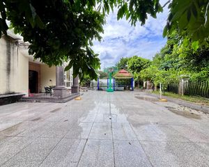 独栋 水印长堤江边排 花园有400平 诚心出售 方便看房