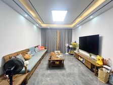 急售 业主诚意出!雅居乐127方,南向,精装大3房保养新净