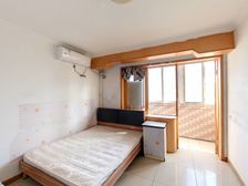 八角南路 3室1厅 67.84平