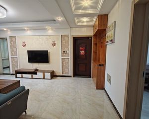 低首付橄榄绿洲C区 三室 业主自住 南北通透拎包入住 老证