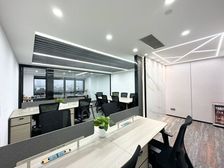 番广场禺地铁口金融保险贷款行业优选 拎包办公 地铁口200米