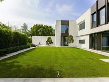 九间堂 650平5居 南向毛坯