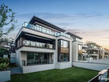 (特价直降60万)中央公园别墅,实得160平,背8中+近光环