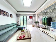 汉基花园 2房出行很方便 星宝商圈 精装急售