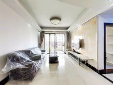 誉花园 2房精装急售出行方便 总价低