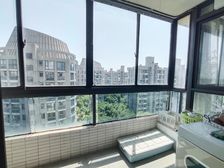 新出好房 送产权车位 两房两厅 小区花园位置 人车分流