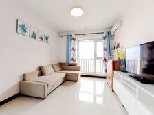 0.5佣鸿坤理想城大满贯 18/18层 正规一室一厅全明户型