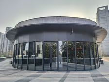 高新区 出入口旁 有烟道可餐饮 开间6.5米超大门脸 低公摊