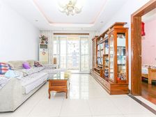 新上房源+仅有一套 +诚心出售 +看房方便+户型正气+央座