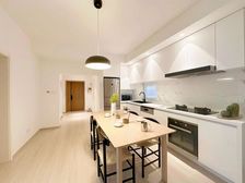 (业主因资金周转急售)电梯房 赠送全屋精装 拎包入住 可谈