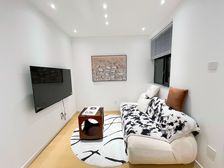 (业主因资金周转急售)电梯房 赠送全屋精装 拎包入住 可谈