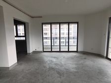 馨苑四期,河景房180度环绕大阳台,3房2卫,次新房,双建平