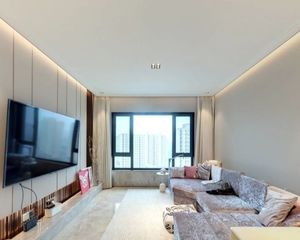 德茂地公园旁 中铁华侨城和园 精装修三居室 现房 一梯一户