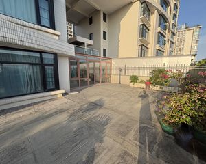 海岸明珠 带超大露台达186平 望海景 实用面积大 急售