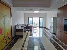 店长重点推荐!金湖广场南湖边三美南湖名都广场178万