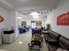 金湖广场南湖边三美南湖名都广场 180万 3室2厅2卫