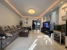 花园入户 双车位 大宁山庄精装修一层低价出售