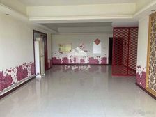 金金湖广场14中领公馆 250万 3室2厅2卫 中装格局极好