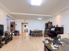 丰融园电梯房低层160.1平米精装南北3室2厅2卫采光视野好