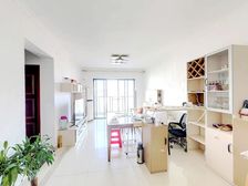 中鼎君和名城 价格可谈 南向中高层 位置安静 送车位 装修