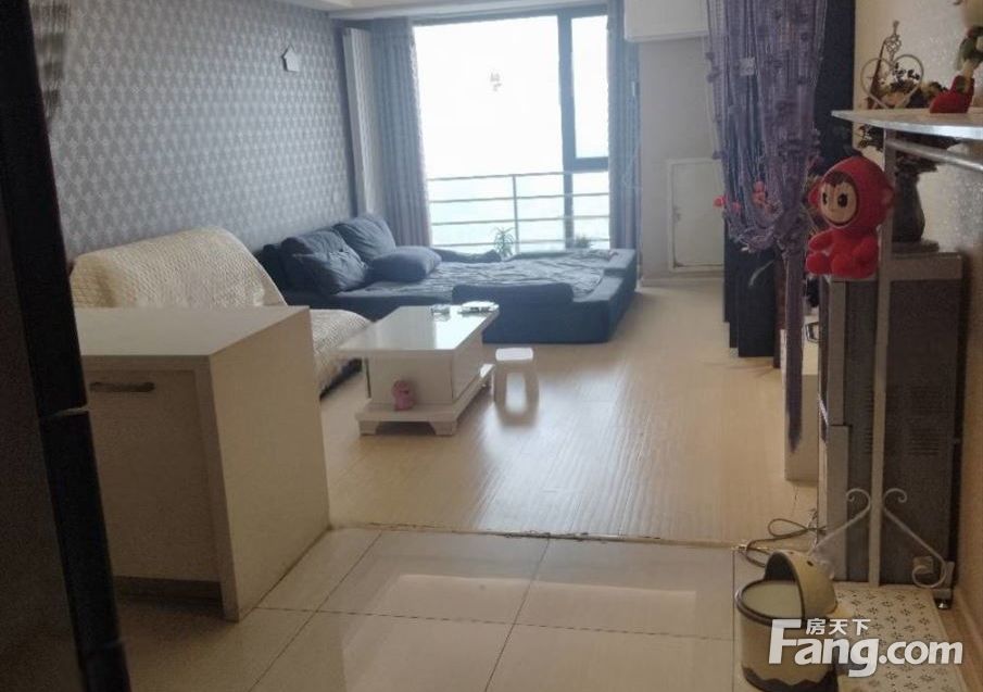 家具家电齐全，拎包入住，近地铁，楼下就是熙悦汇商场！