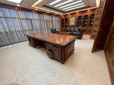 浑南奥体商圈 独立半层 精装带隔断家具 地铁口 停车方便