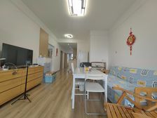 宝龙旁200 品质小区 商品房电梯三室 精装修2年 很少入住