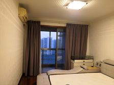 新弘国际公寓 114.98平2居 南北向、带装修 自住保养好