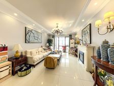 地铁4号线南富力丹麦小镇226.14平米大复式4房,挨着别墅