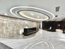 建国门商圈 荷华明城 精装修带家具 高区正对电梯 特价出租