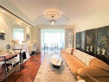 近地铁 豪装30个 拎包入住 带地下车位 订金交房 钥匙看房