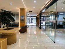 中河街道传奇广场59平方,一个隔间,房东直租 下载a