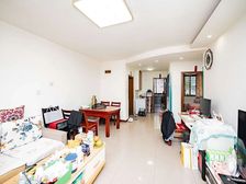 新上一楼带花园2房南北通透